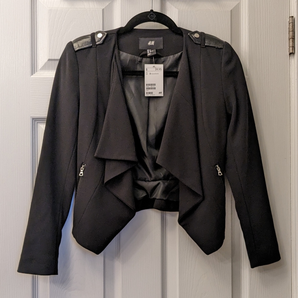 NWT 2/XS H&M Black asymmetrical lined blazer jacket